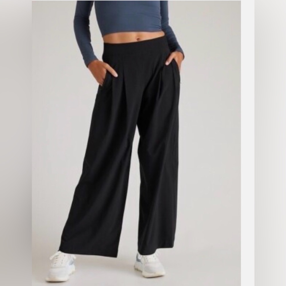 Black Wide-Leg Pants